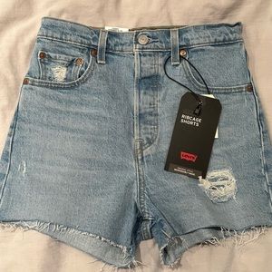 Levi’s Ribcage Short Size 26